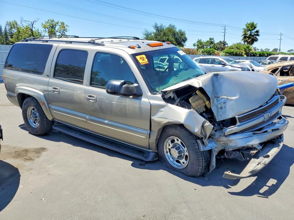 2003 CHEVROLET SUBURBAN K2500 — Фото 4 из 13