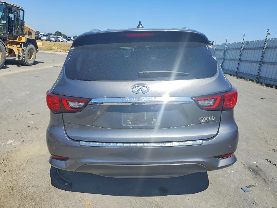 2019 INFINITI QX60 LUXE — Фото 6 из 13