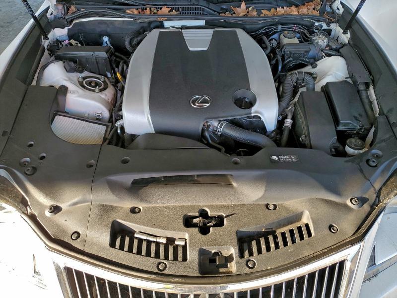 2015 LEXUS RC 350 — Фото 11 из 12