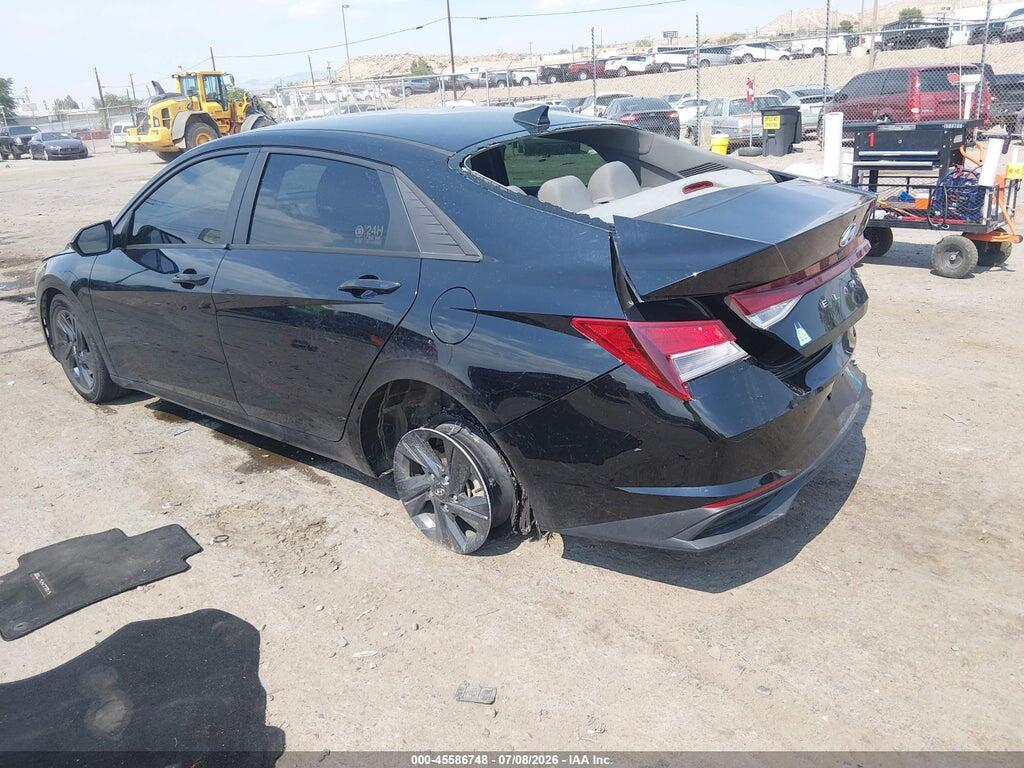 KMHLM4AG7NU294402 2022 HYUNDAI ELANTRA photo no. 3