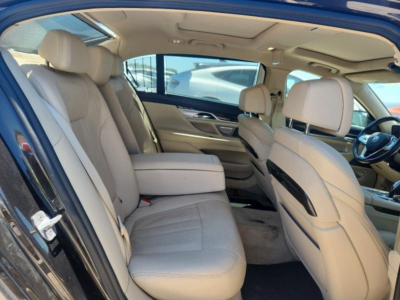 2019 BMW 740 I — Фото 10 из 12