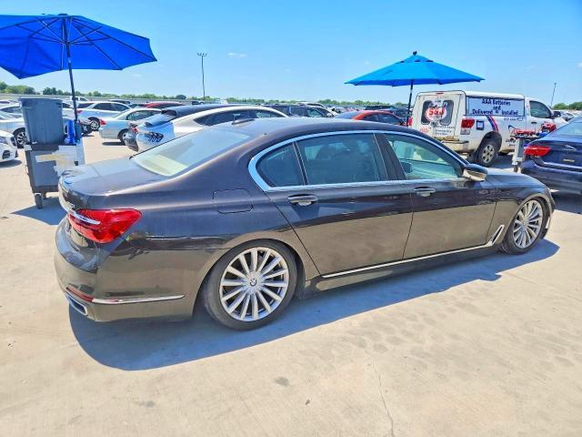 2019 BMW 740 I — Фото 3 из 12