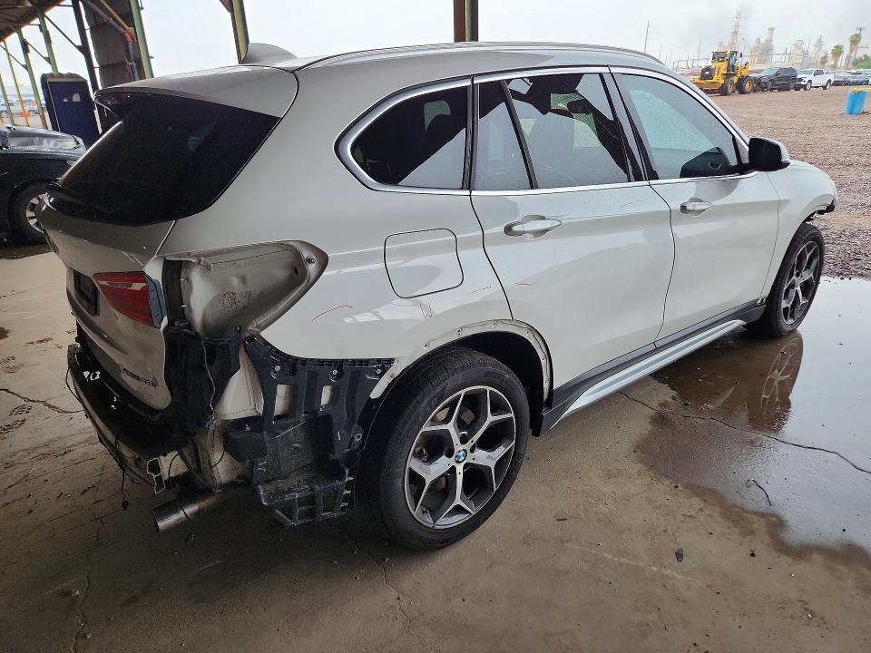 2019 BMW X1 SDRIVE28I — Фото 3 из 12