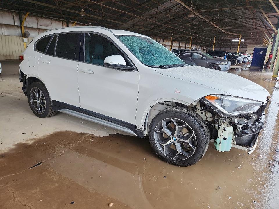 2019 BMW X1 SDRIVE28I — Фото 4 из 12