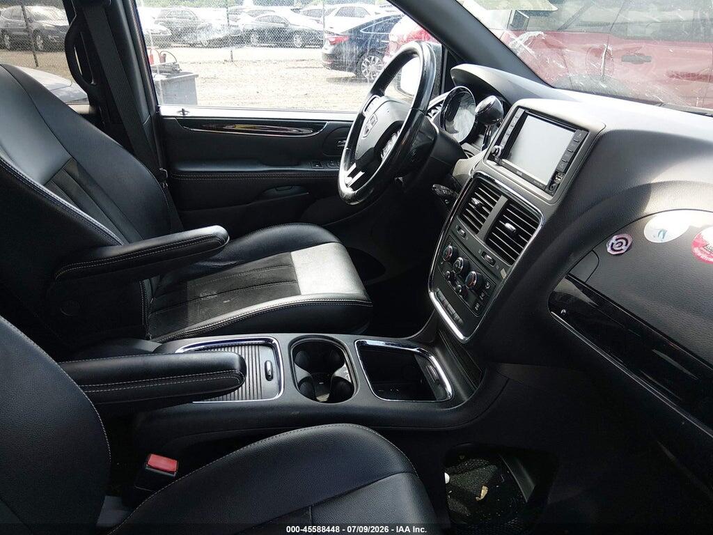 2C4RDGCG2JR140135 2018 DODGE GRAND CARAVAN photo no. 5