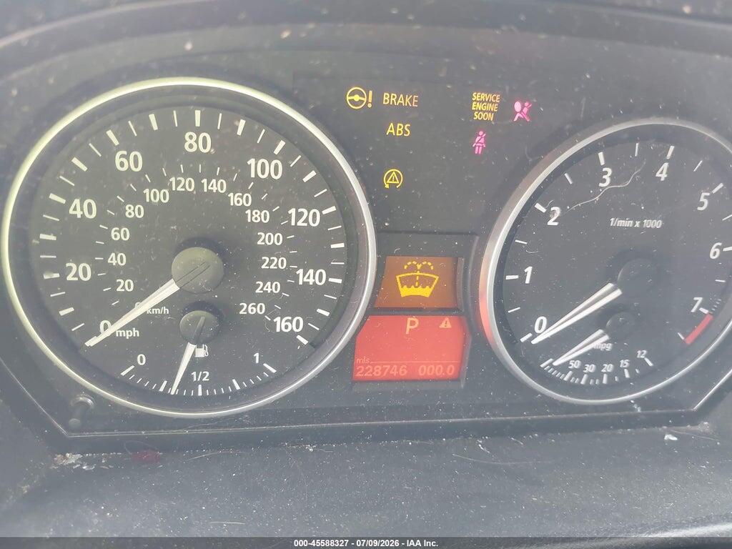 WBAVB33596PS18749 2006 BMW 330I photo no. 7
