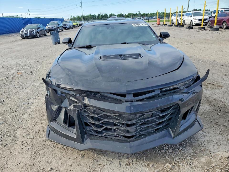 2019 CHEVROLET CAMARO SS — Фото 5 из 12