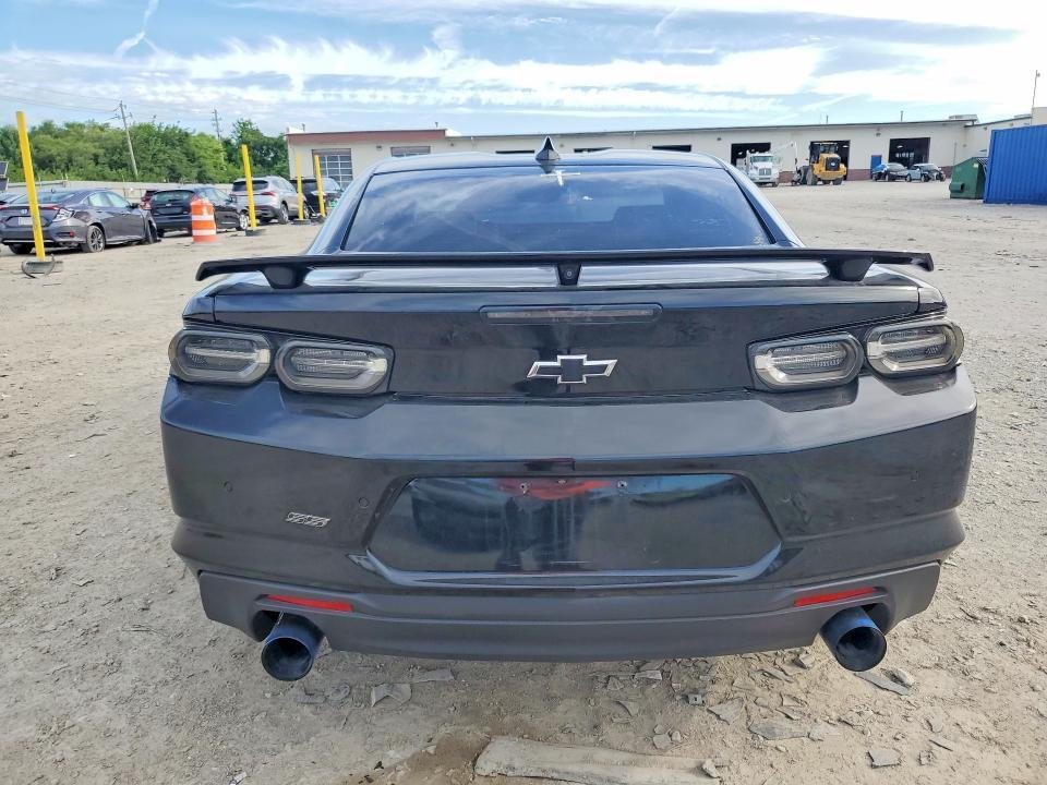 2019 CHEVROLET CAMARO SS — Фото 6 из 12