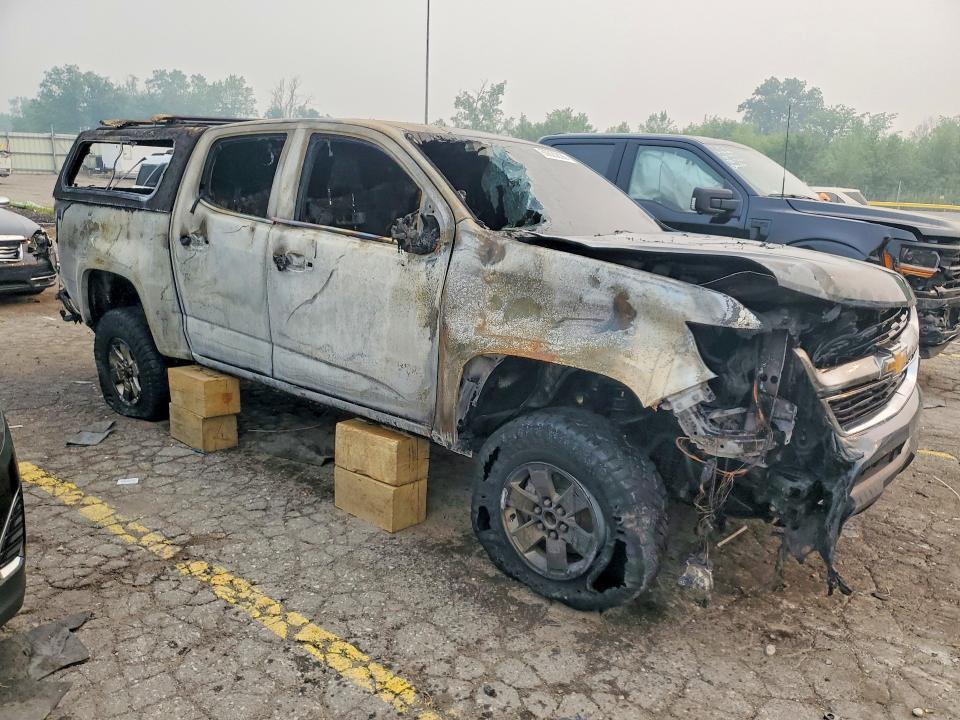 2019 CHEVROLET COLORADO — Фото 4 из 12