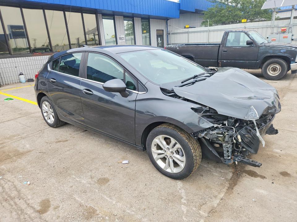 2019 CHEVROLET CRUZE LT — Фото 4 из 13