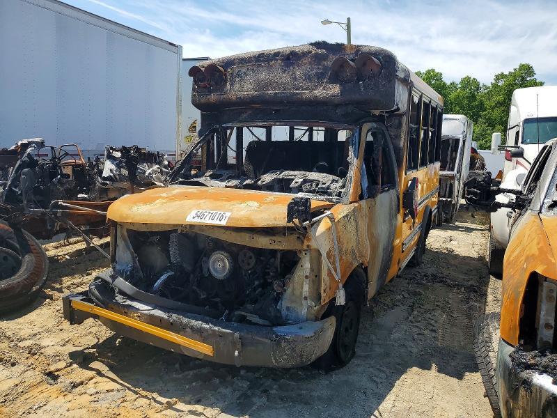 2019 CHEVROLET EXPRESS G3 - SCHOOL BUS — Фото 2 из 10