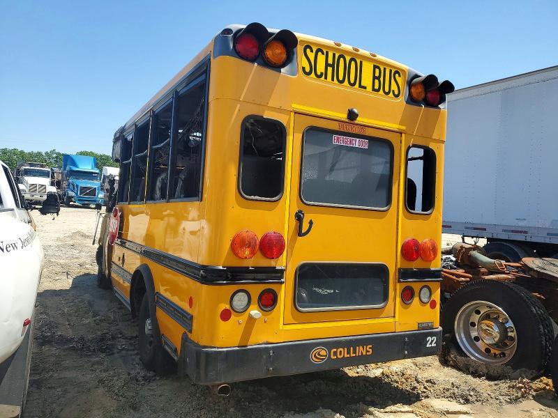 2019 CHEVROLET EXPRESS G3 - SCHOOL BUS — Фото 3 из 10