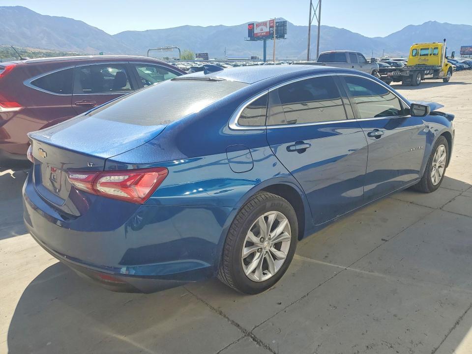 2019 CHEVROLET MALIBU LT — Фото 3 из 12