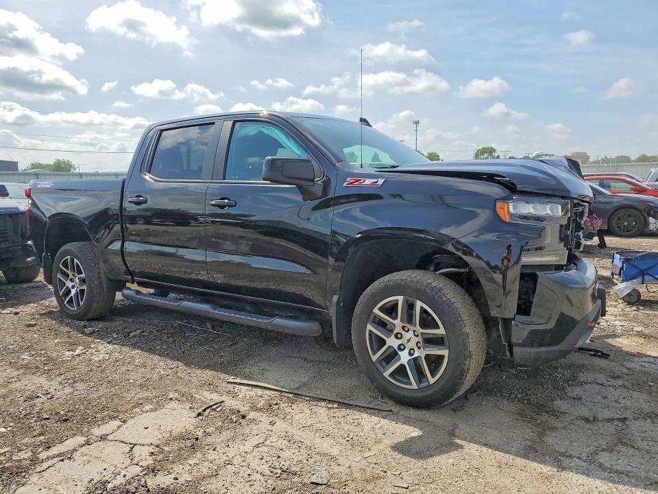 2019 CHEVROLET SILVERADO K1500 LT TRAIL BOSS — Фото 4 из 12