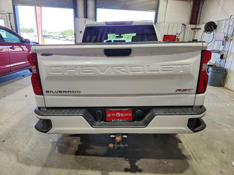 2019 CHEVROLET SILVERADO K1500 RST — Фото 6 из 12
