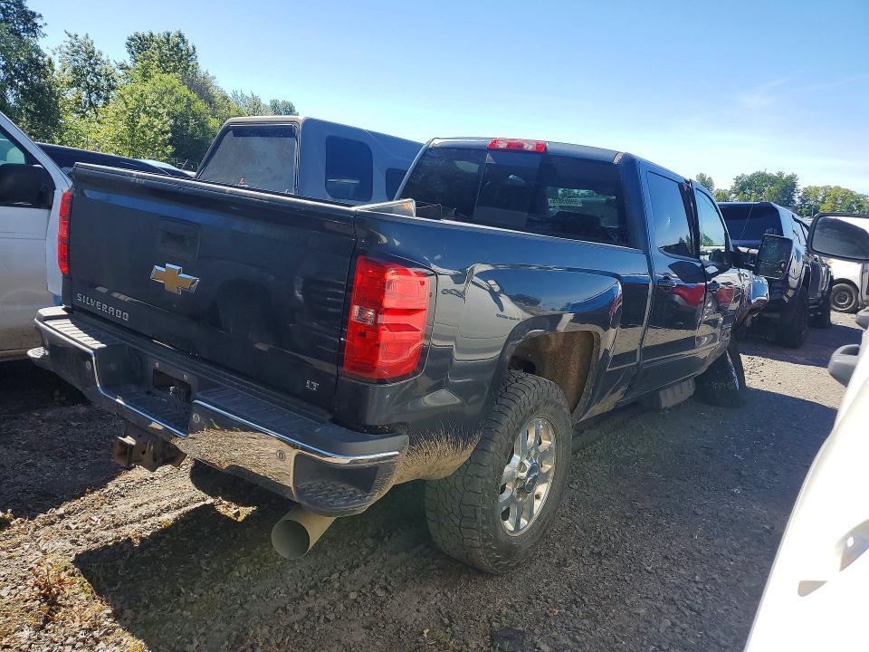 2019 CHEVROLET SILVERADO K3500 LT — Фото 3 из 12