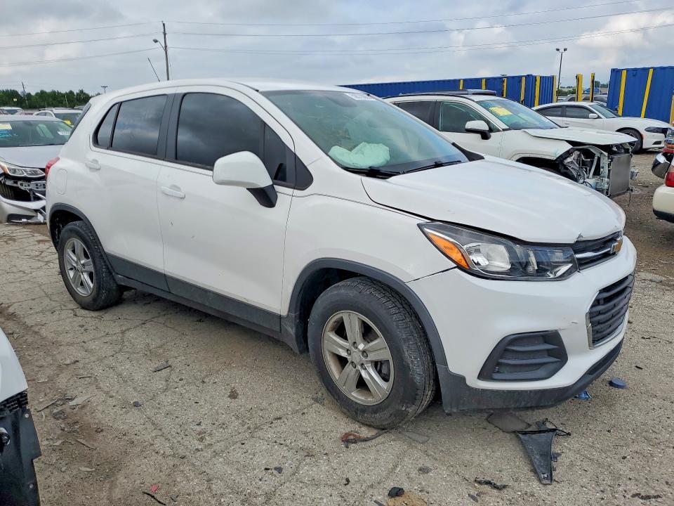 2019 CHEVROLET TRAX LS — Фото 4 из 13