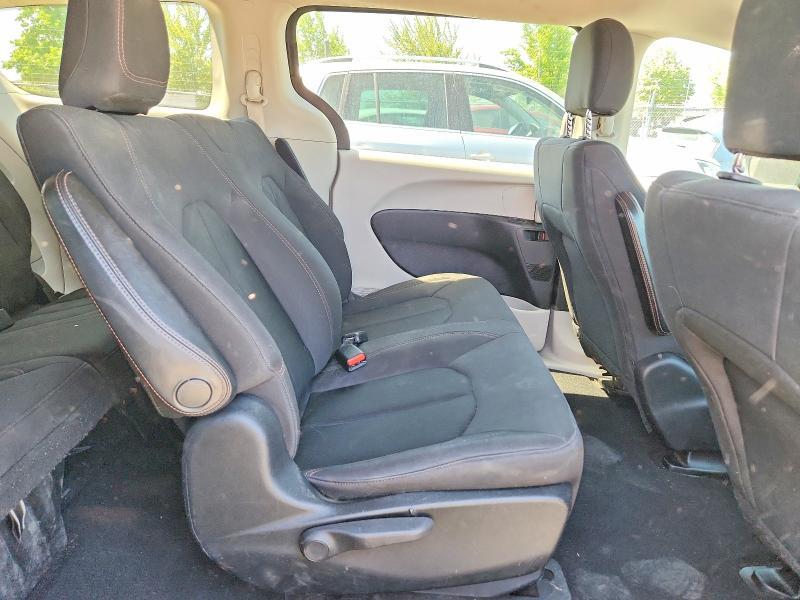 2019 CHRYSLER PACIFICA L — Фото 11 из 13
