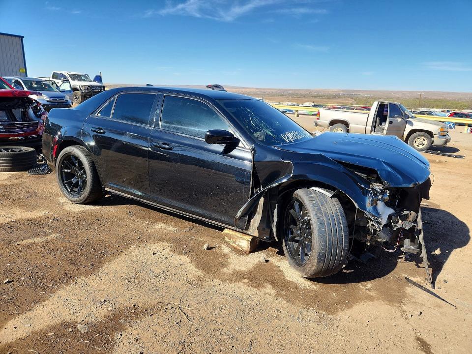 2C3CCABG5KH562936 2019 CHRYSLER 300 photo no. 4