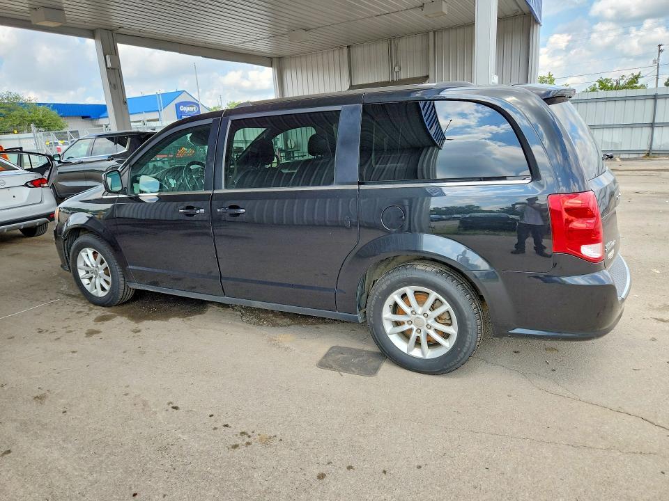 2019 DODGE GRAND CARAVAN SXT — Фото 2 из 13