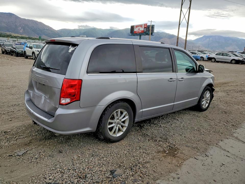 2019 DODGE GRAND CARAVAN SXT — Фото 3 из 12