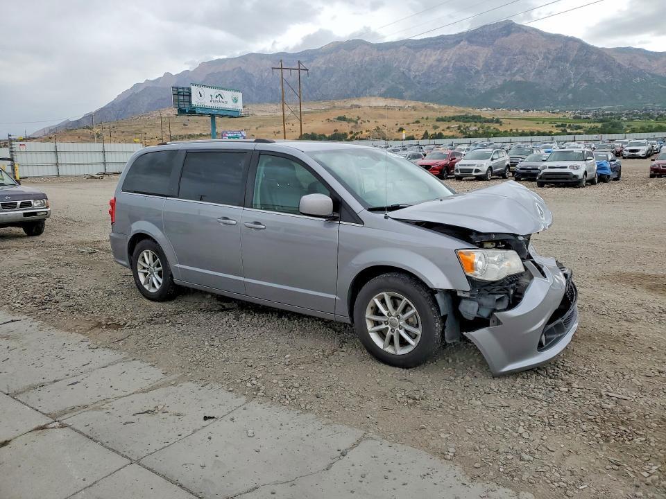 2019 DODGE GRAND CARAVAN SXT — Фото 4 из 12