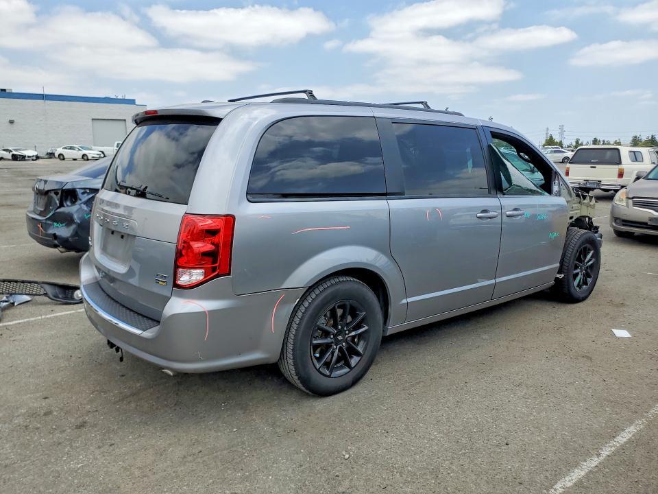 2019 DODGE GRAND CARAVAN GT — Фото 3 из 14