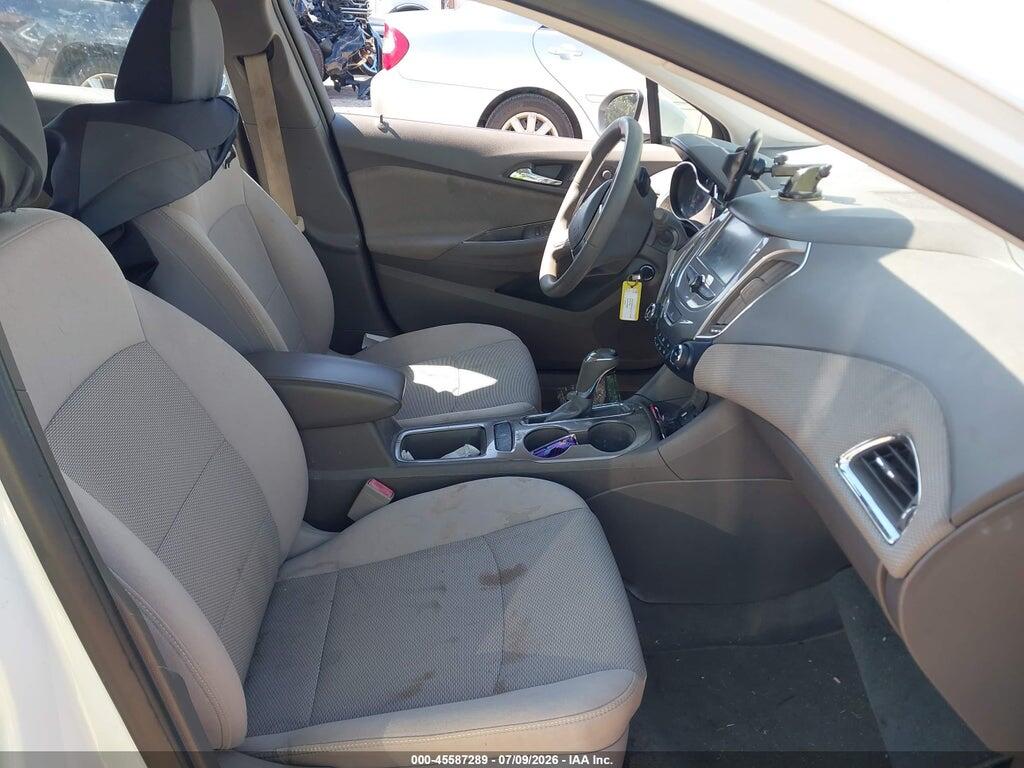 3G1BE6SM7JS589919 2018 CHEVROLET CRUZE photo no. 5