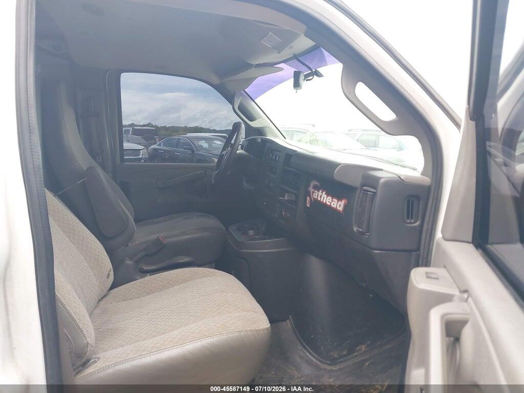 1GCZGHFG2G1332497 2016 CHEVROLET EXPRESS 3500 photo no. 5
