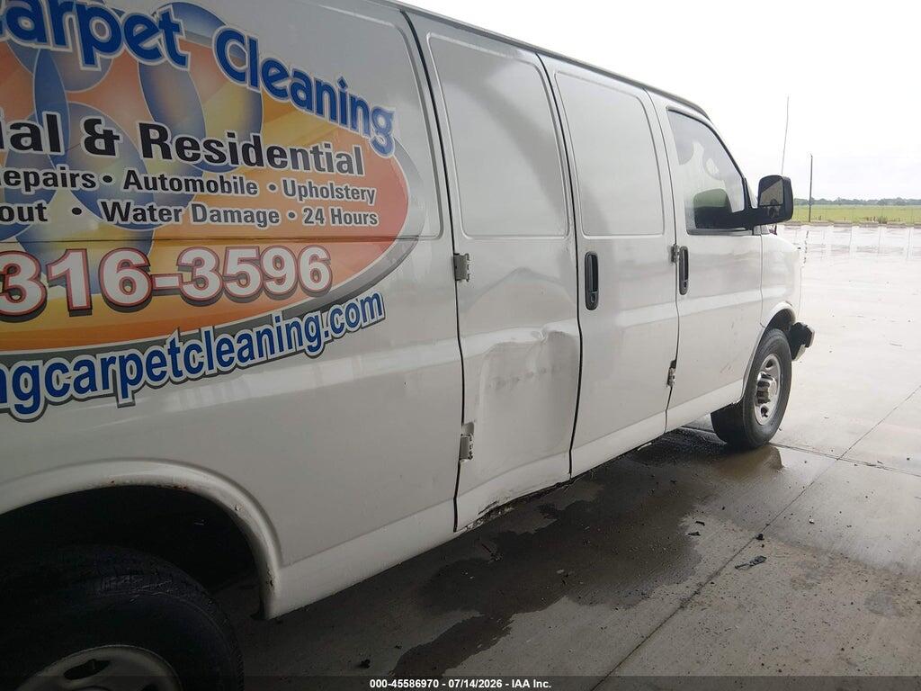 1GCWGGFA7B1132281 2011 CHEVROLET EXPRESS 2500 photo no. 12