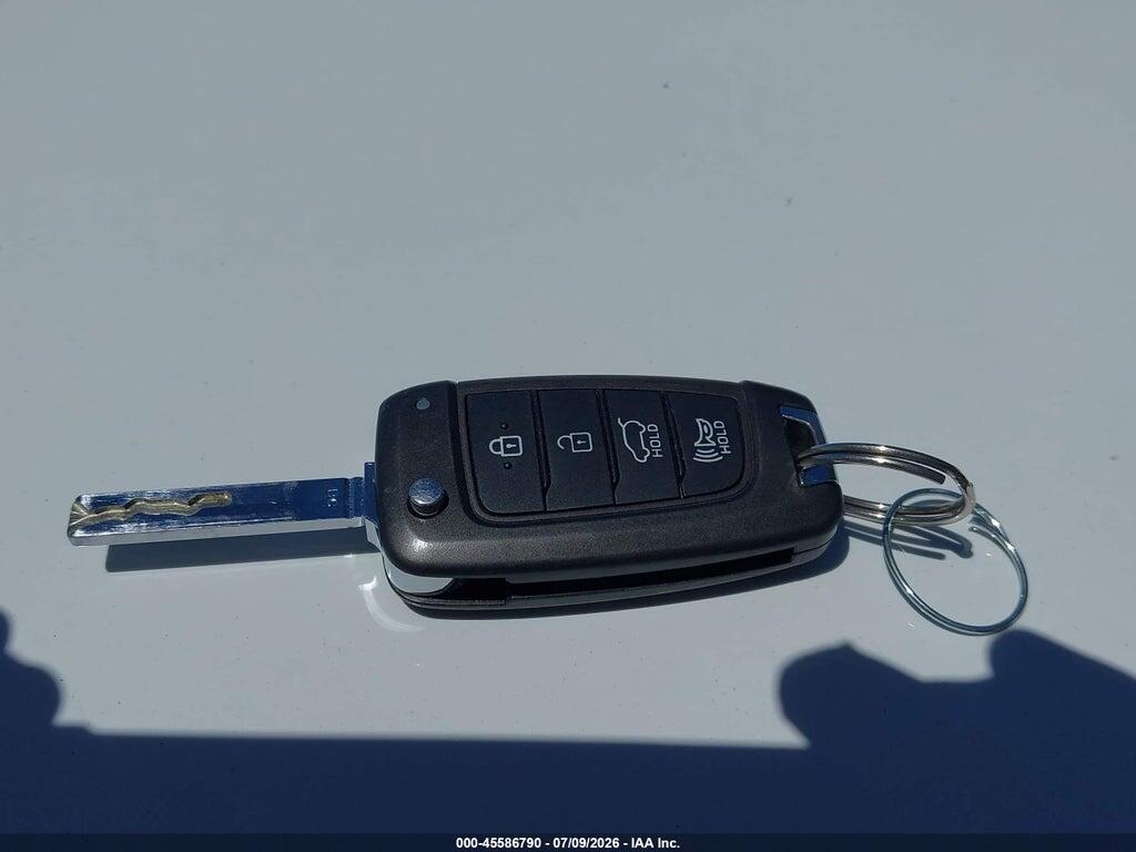 KMHTG6AF6KU019688 2019 HYUNDAI VELOSTER photo no. 11