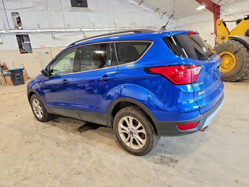 2019 FORD ESCAPE SEL — Фото 2 из 13