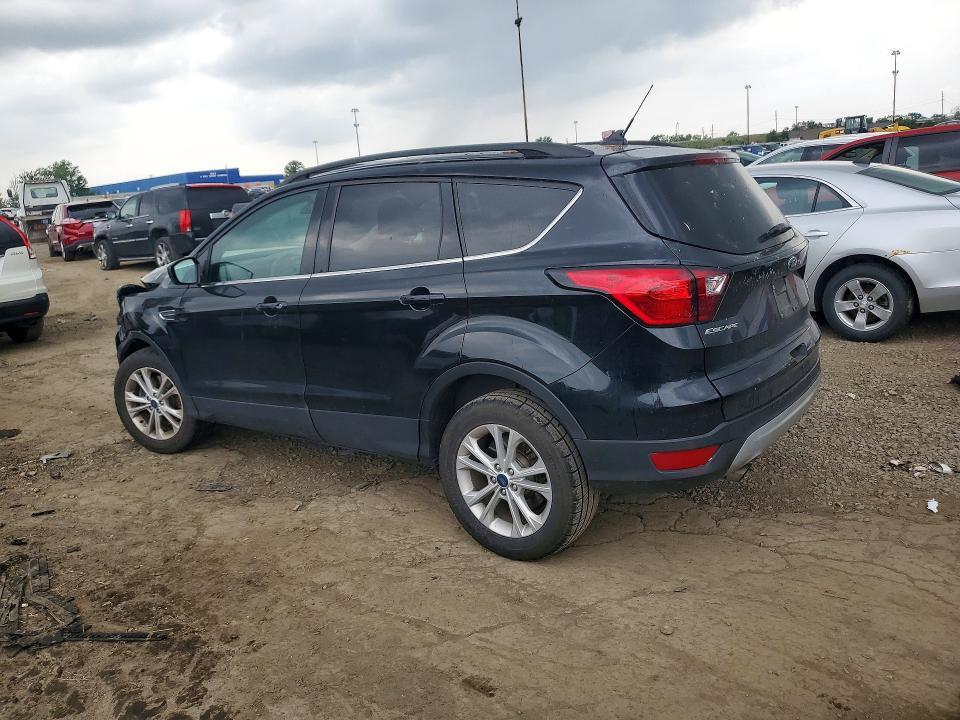 1FMCU9HD8KUB16437 2019 FORD ESCAPE photo no. 2