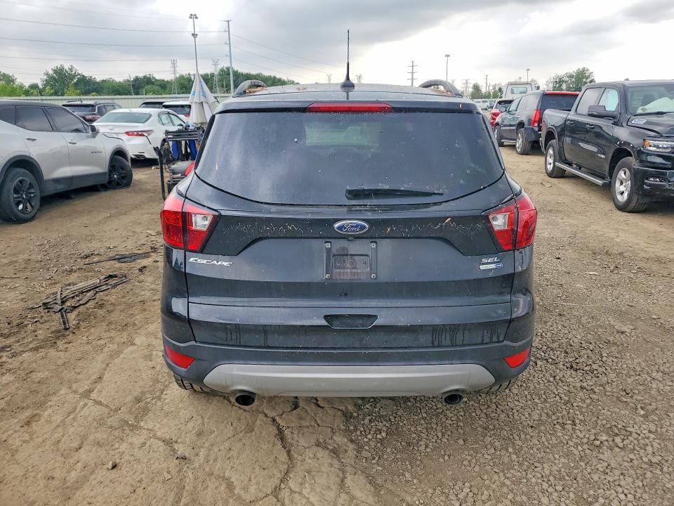 1FMCU9HD8KUB16437 2019 FORD ESCAPE photo no. 6