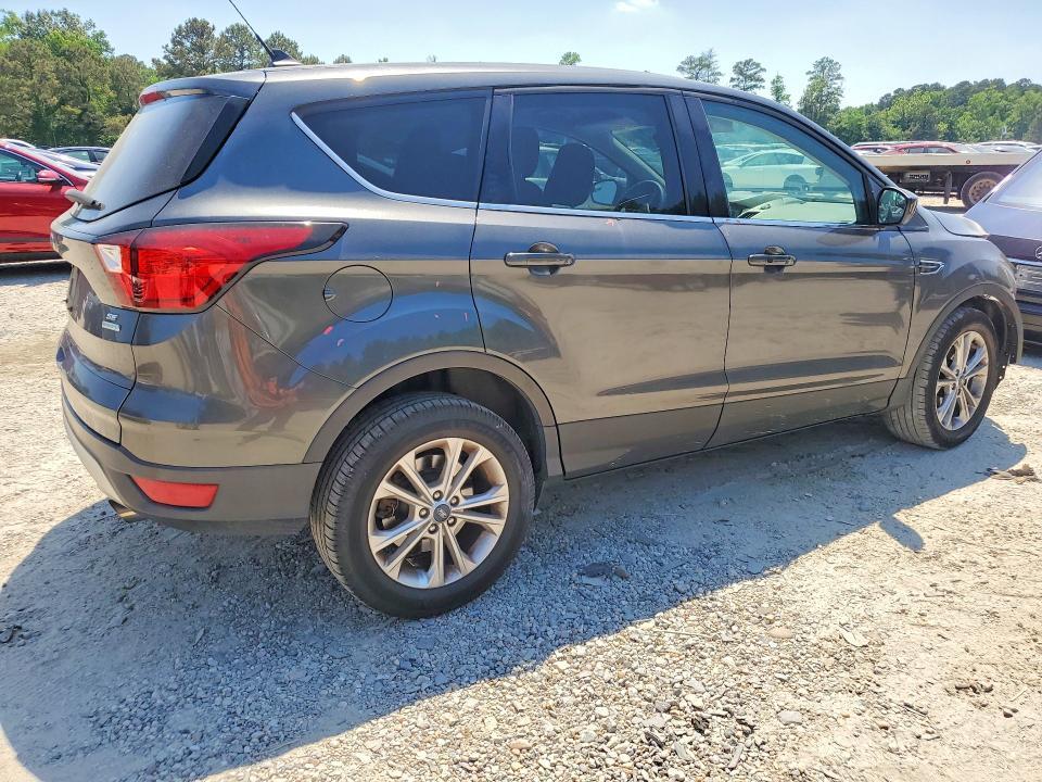 1FMCU0GD1KUB49034 2019 FORD ESCAPE photo no. 3