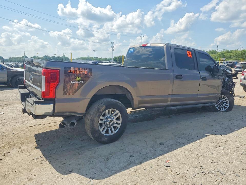 2019 FORD F350 SUPER DUTY — Фото 3 из 12
