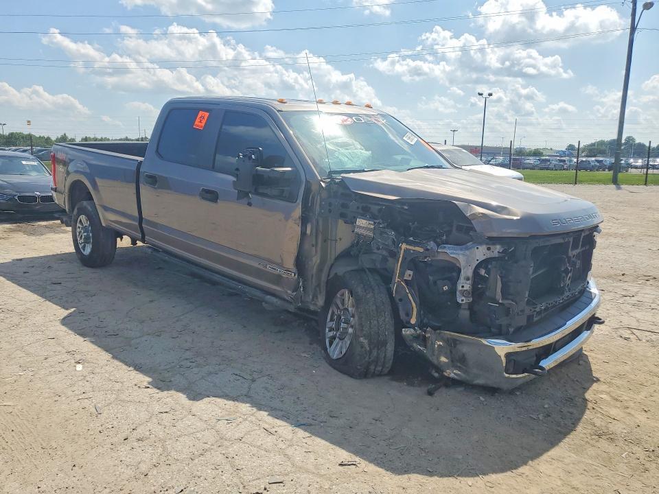 2019 FORD F350 SUPER DUTY — Фото 4 из 12