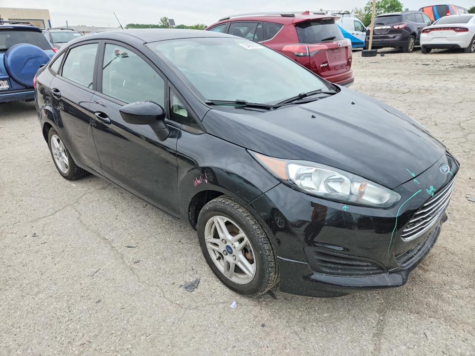 2019 FORD FIESTA SE — Фото 4 из 12