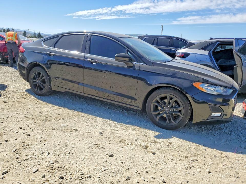 2019 FORD FUSION — Фото 4 из 12