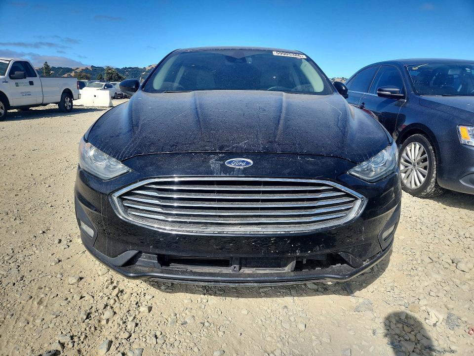 2019 FORD FUSION — Фото 5 из 12