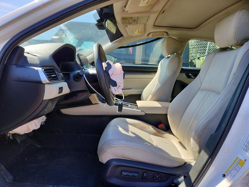 2019 HONDA ACCORD EX — Фото 7 из 12