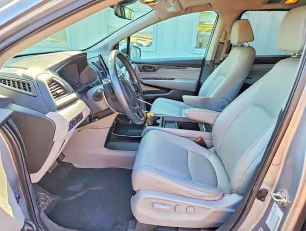 2019 HONDA ODYSSEY EXL — Фото 7 из 13