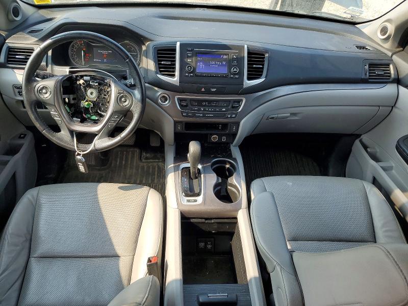 2019 HONDA RIDGELINE RTL — Фото 8 из 12