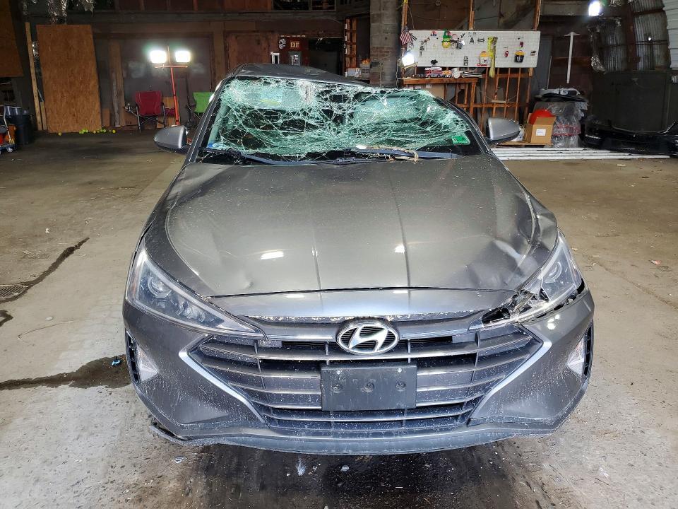 KMHD74LF8KU814053 2019 HYUNDAI ELANTRA photo no. 5