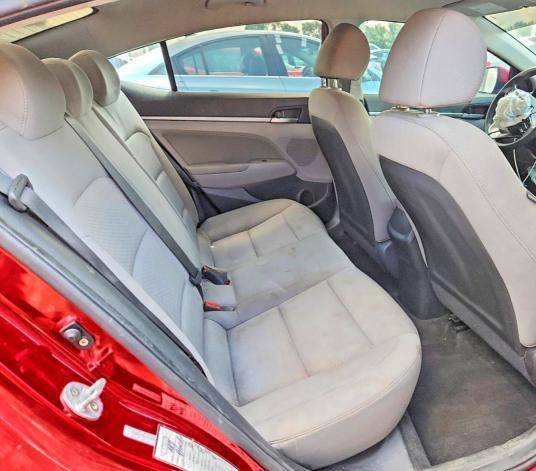 2019 HYUNDAI ELANTRA SEL — Фото 10 из 13