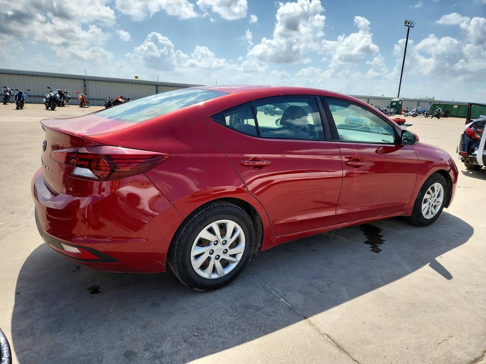 2019 HYUNDAI ELANTRA SE — Фото 3 из 12