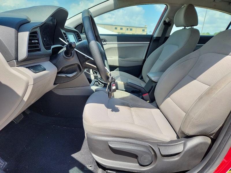 2019 HYUNDAI ELANTRA SE — Фото 7 из 12