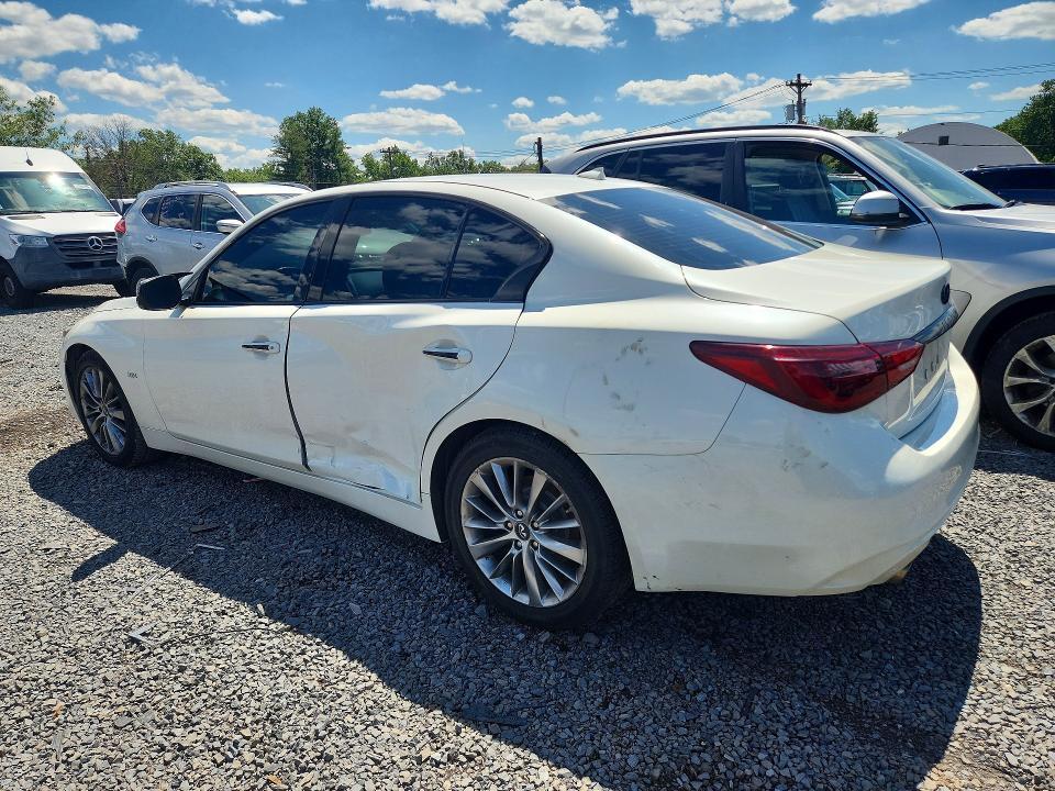 2019 INFINITI Q50 3.0T LUXE — Фото 2 из 12