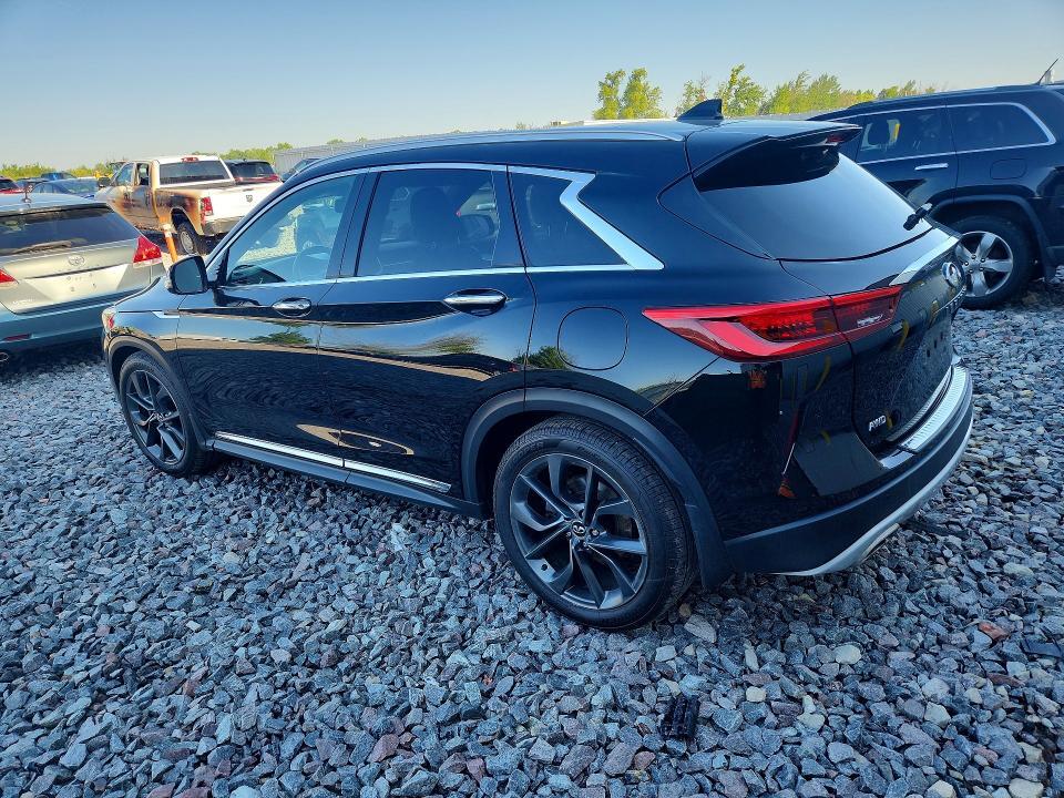 3PCAJ5M3XKF118211 2019 INFINITI QX50 photo no. 2