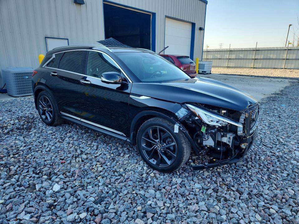 3PCAJ5M3XKF118211 2019 INFINITI QX50 photo no. 4